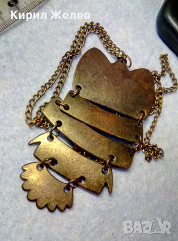 СТАРА ПОМЕДНЕНА ОГЪРЛИЦА с ФИГУРАЛНА ВИСУЛКА БУХАЛЧЕ 26959, снимка 3 - Колиета, медальони, синджири - 51255607