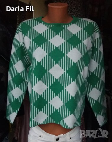 Топла блуза в бяло-зелено каре