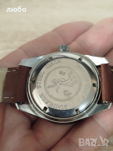ЧАСОВНИК DIVER ВИНТИЖ 60/70 г Перфектен Работи Точно , снимка 4 - Мъжки - 52389518