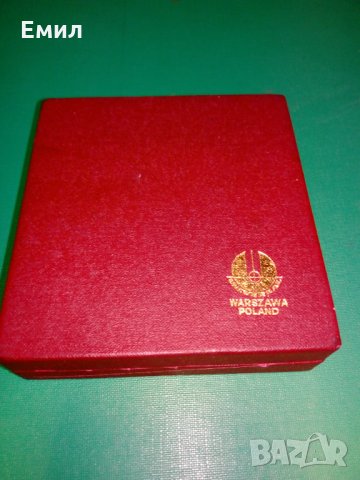 Медал Universal Warszawa 1959-1979 , снимка 6 - Антикварни и старинни предмети - 34793995
