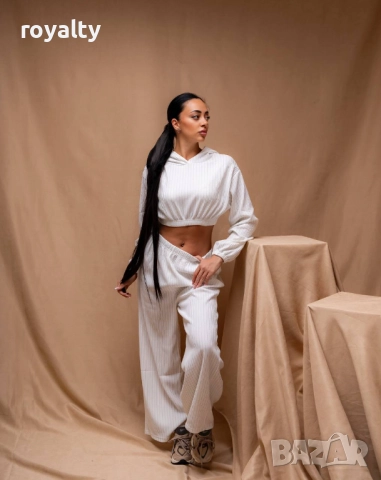 Бял Дамски Комплект , снимка 4 - Комплекти - 52934297