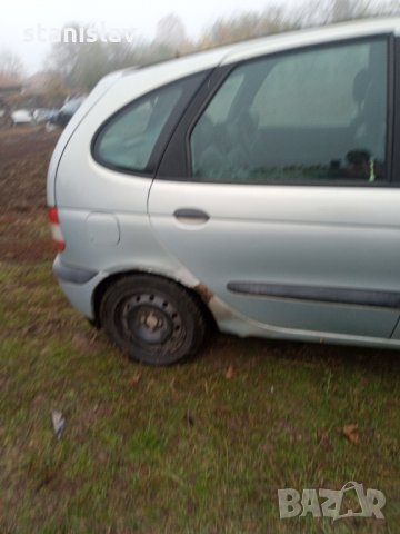 Рено Сценик на части, снимка 2 - Автомобили и джипове - 34823645