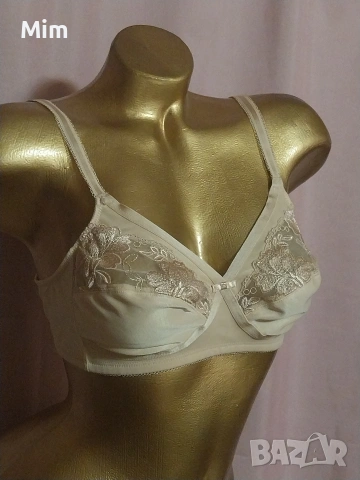 Triumph 80 A Сутиен в цвят шампанско , снимка 3 - Бельо - 53105925