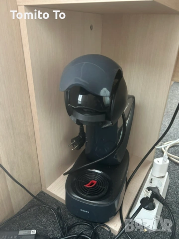 Продавам кафе машина Nescafe Dolce Gusto  Krups