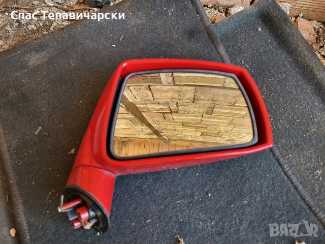 Продавам огледала за Хюндай Купе 2003г.