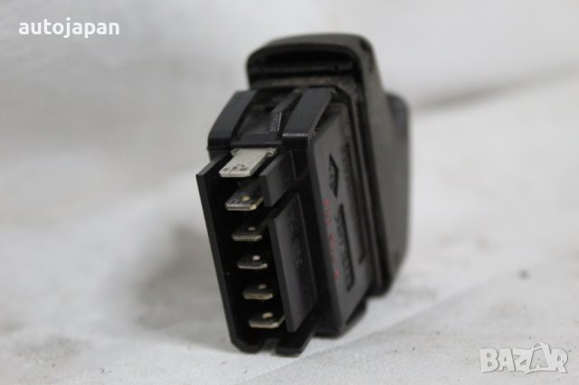 Копче, бутон ел.стъкла Рено сценик 1.9дци 102кс 02г Renault scenic 1.9dci 102hp 2002, снимка 2 - Части - 43739612