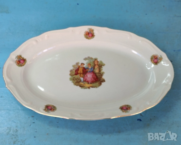 Порцеланово плато, чиния Ромео и Жулиета, Изида. , снимка 4 - Чинии - 51463363