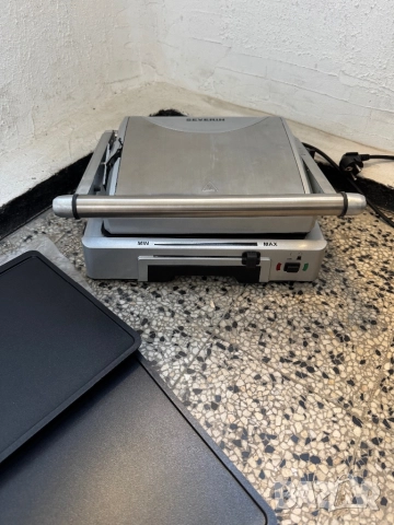 Грил Скара Severin KG 2392 1800W Сандвич, Тостер, 2 Вида Плочи, Незалепващо Покритие!, снимка 4 - Скари - 52695839