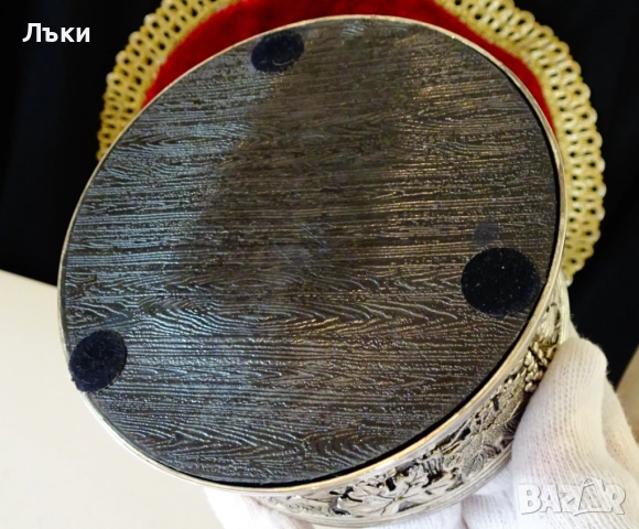 Посребрена поставка за бутилка,купа,бижутерка. , снимка 3 - Антикварни и старинни предмети - 52335313