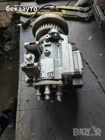 Audi горивна помпа, снимка 3 - Части - 48442013