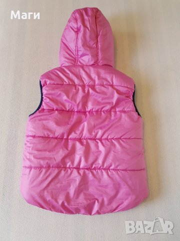 Грейка - елек с качулка 6-7 години, снимка 2 - Детски якета и елеци - 27076148