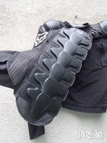 Продавам протекторна жилетка Fox, снимка 9 - Спортна екипировка - 28173547
