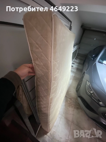 матрак, снимка 2 - Матраци - 52390051