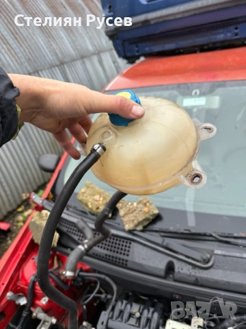 казанче за антифриз / разширителен съд за Fiat Stilo 1.6i бензин - 20 лв или 10,23  евро -заедно с к, снимка 3 - Части - 52693674