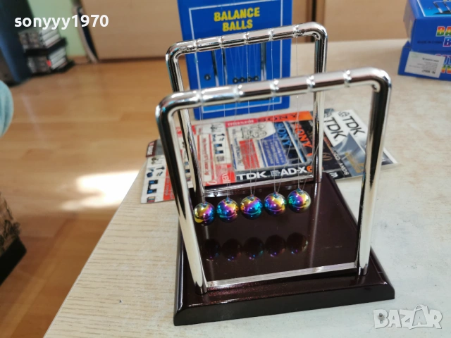 Люлката на Нютон-ХАМЕЛЕОН ТОПЧЕТА ОТ МЕТАЛ 1501261740, снимка 6 - Колекции - 53112369