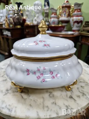 Красива антикварна немска порцеланова купа с капак Weimar , снимка 2 - Антикварни и старинни предмети - 50070646