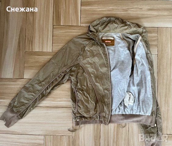 Тънко яке Bershka, снимка 5 - Якета - 43947957