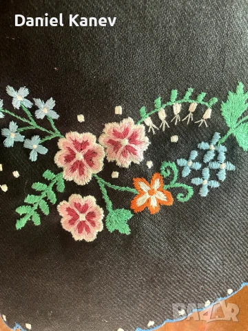 Фолклорна престилка, снимка 2 - Антикварни и старинни предмети - 50930156