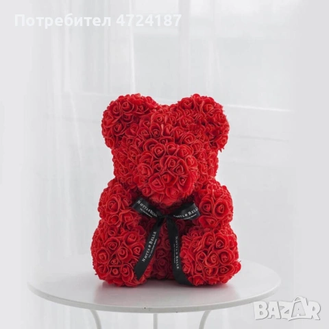 Червено мече от рози. Перфектният подарък за свети Валентин. Височина: 25см