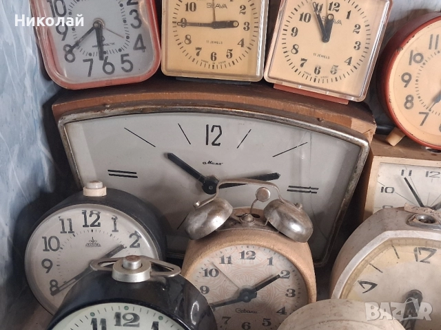 Настолни часовници Будилници за Части, снимка 8 - Антикварни и старинни предмети - 52394357