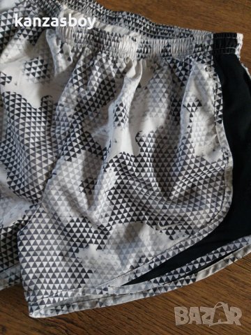 nike Printed Tempo Short - страхотни дамски шорти , снимка 10 - Спортни екипи - 37300122