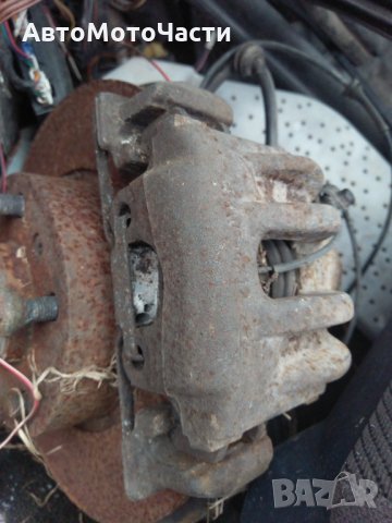 Продавам предни спирачни апарати от БМВ