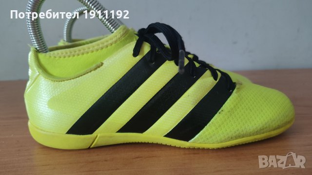 Adidas. Футболни обувки/ стоножки. 36 2/3