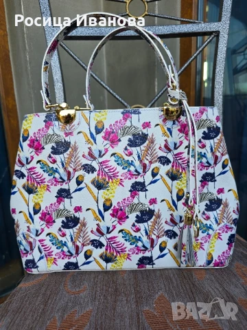 VERA "Deniza" - Луксозна Италианска Чанта от Естествена Кожа, цветен принт цвят