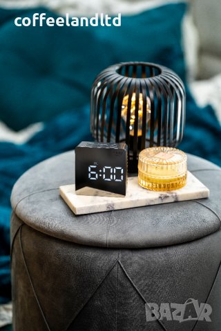 Алармен часовник LED / черен / - CR1150/B