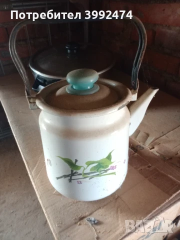 Ретро чайник, снимка 2 - Декорация за дома - 50996175