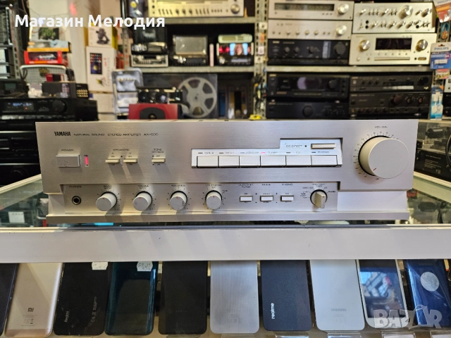 Усилвател YAMAHA AX-500 Две по 120 вата. В отлично техническо и визуално състояние.