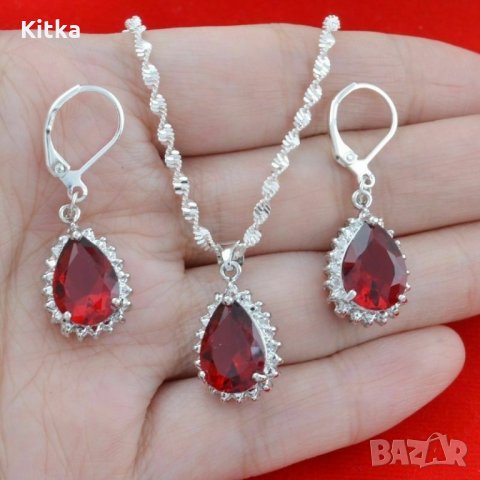 Комплект обеци и колие, снимка 2 - Бижутерийни комплекти - 27561957