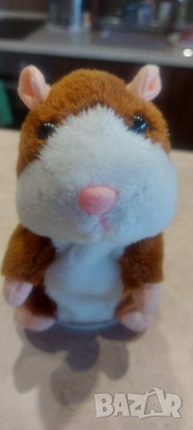 Говорещ вашите думи и играещ - Интерактивен хамстер 