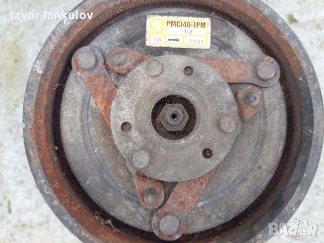 Продавам части за Нисан Съни 1.4 slx 1990 год., снимка 11 - Автомобили и джипове - 33215438