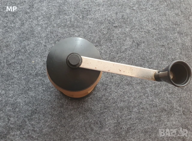 Мелачка за черен пипер , снимка 2 - Аксесоари за кухня - 51382514