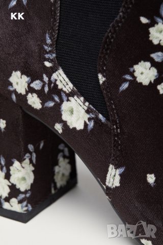 Боти на цветя, снимка 3 - Дамски боти - 28339816