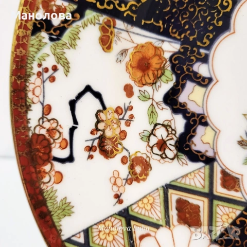 Декоративна порцеланова чиния Haruzo Saji , снимка 5 - Колекции - 53449324