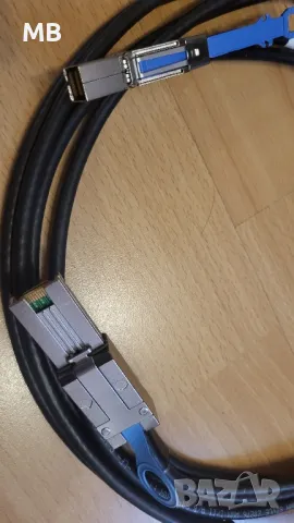 SAS кабели, снимка 3 - Кабели и адаптери - 50074270