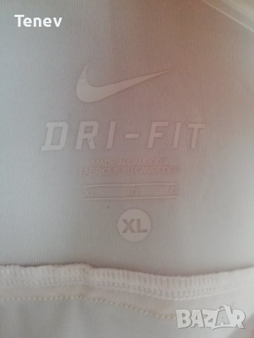 Nike Roger Federer Australian Open 2011 XL оригинална тениска фланелка Федерер , снимка 3 - Тениски - 43368530