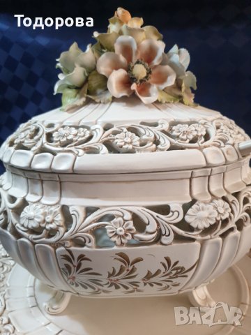 Голям италиански  порцеланов супник,плато и черпак, снимка 2 - Сервизи - 44138136