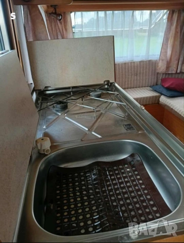 Каравана, снимка 2 - Каравани и кемпери - 52425356