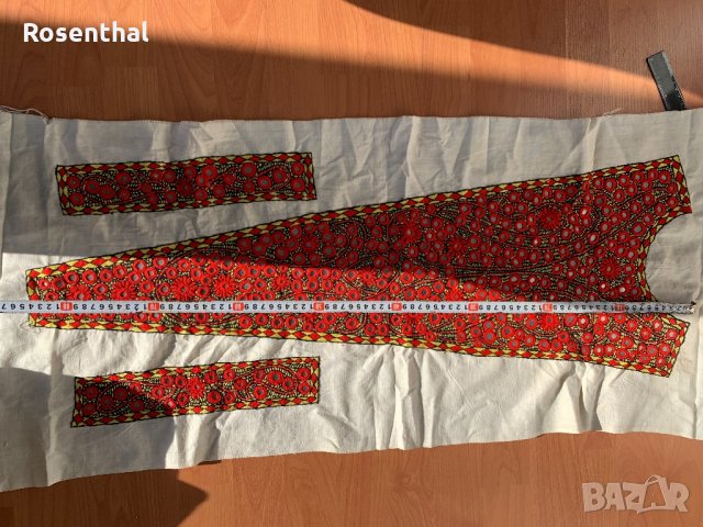 Ръчна бродерия - Заготовка за етно рокля (предница и маншети), снимка 4 - Антикварни и старинни предмети - 34607139