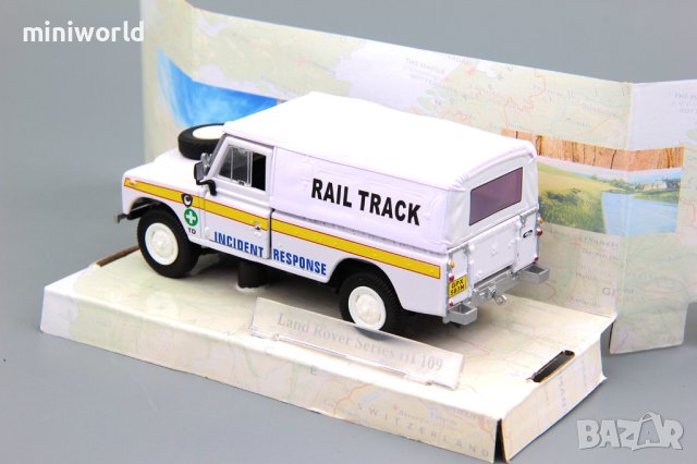 Land Rover Series III 109 пикап с тента Police - мащаб 1:43 на Cararama старо производство отваряеми, снимка 7 - Колекции - 43953940