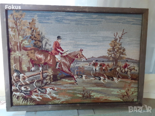 ПРЕКРАСЕН СТАР ГОБЛЕН С ВЪЛНЕНИ КОНЦИ НА ЛОВНА ТЕМАТИКА, снимка 2 - Антикварни и старинни предмети - 53517160