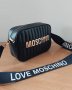 Черна чанта Moschino код SG600, снимка 3