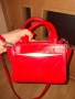 Оригиналта  чанта Guess червена , снимка 2