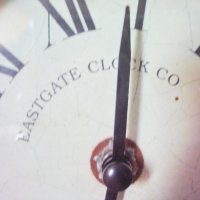Стар часовник с термометър, снимка 3 - Антикварни и старинни предмети - 28651750