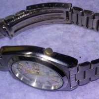 SEIKO 5 QUARTZ 21 JEWELS MADE in JAPAN Японски МАРКОВ МЪЖКИ ЧАСОВНИК СЕЙКО 5 - ФУНКЦИОНИРАЩ 37499, снимка 7 - Мъжки - 43321058