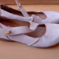 Оригинални дамски обувки Clarks номер 37, снимка 1 - Дамски ежедневни обувки - 26513207
