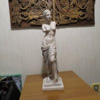 Голяма стара  скулптура, еротика  Венера Милоска - Афродита - Богинята на любовта - 18+, снимка 4 - Декорация за дома - 27959925